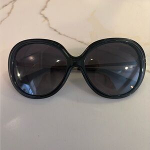 Coach Sunglasses Women's Grey Gradient Lens